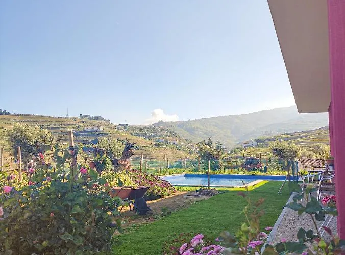 Quinta Dos Padrinhos - In The Heart Of The Douro *