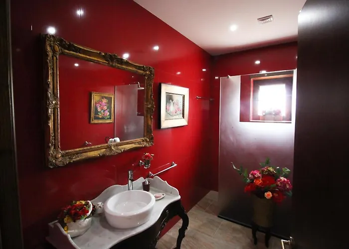 Quinta Dos Padrinhos - In The Heart Of The Douro Daire Lamego